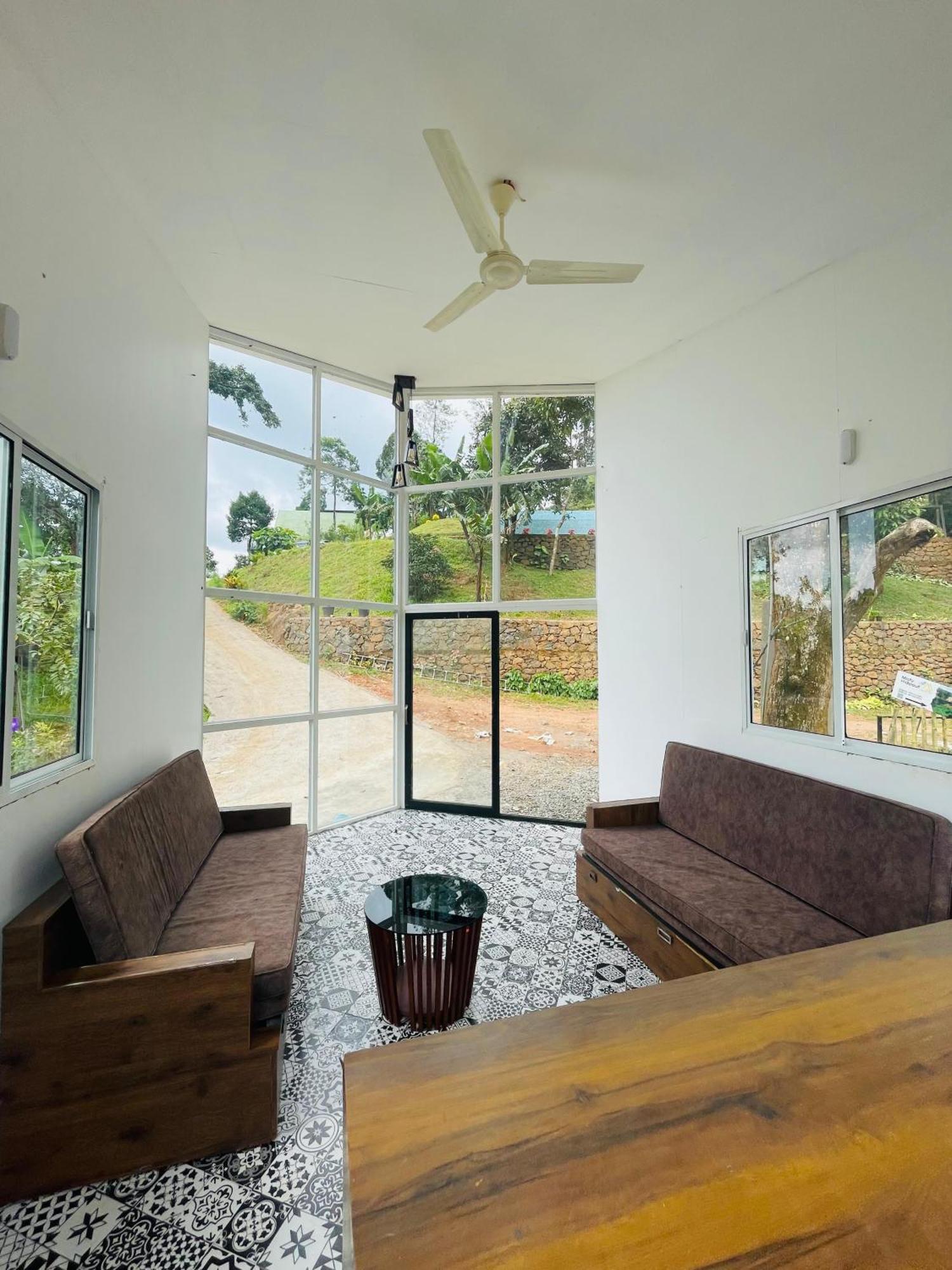 Misty Hideout Bed & Breakfast Kakkadampoyil ภายนอก รูปภาพ