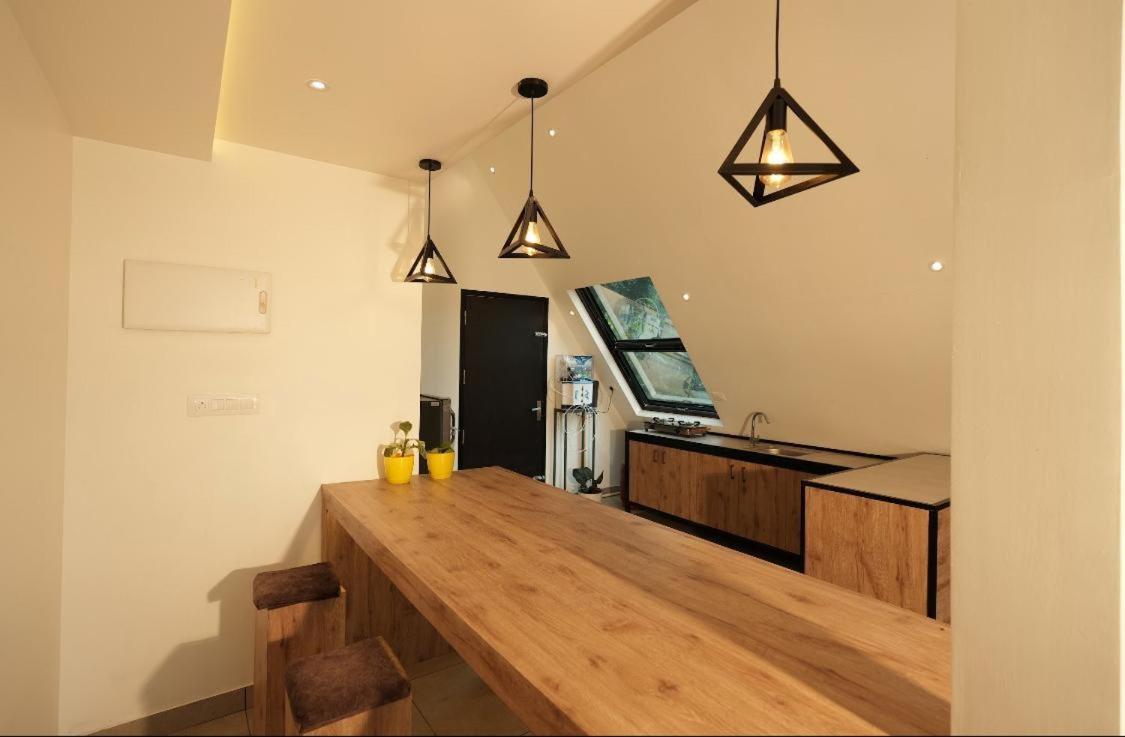 Misty Hideout Bed & Breakfast Kakkadampoyil ภายนอก รูปภาพ