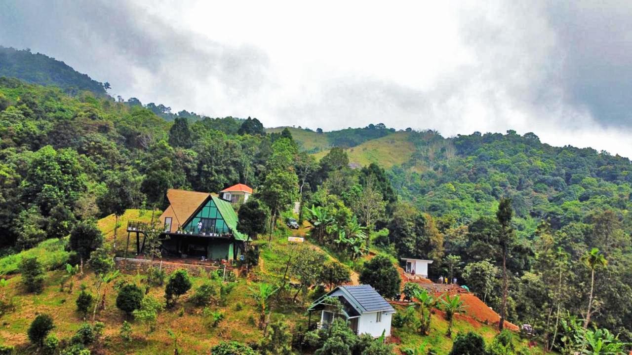 Misty Hideout Bed & Breakfast Kakkadampoyil ภายนอก รูปภาพ